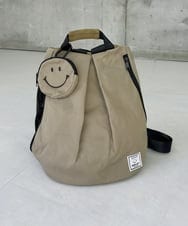 ZM5GB25070 al'aise modulation(アレーズモジュレーション) SMILEYポーチ付コンパクトリュック ベージュ