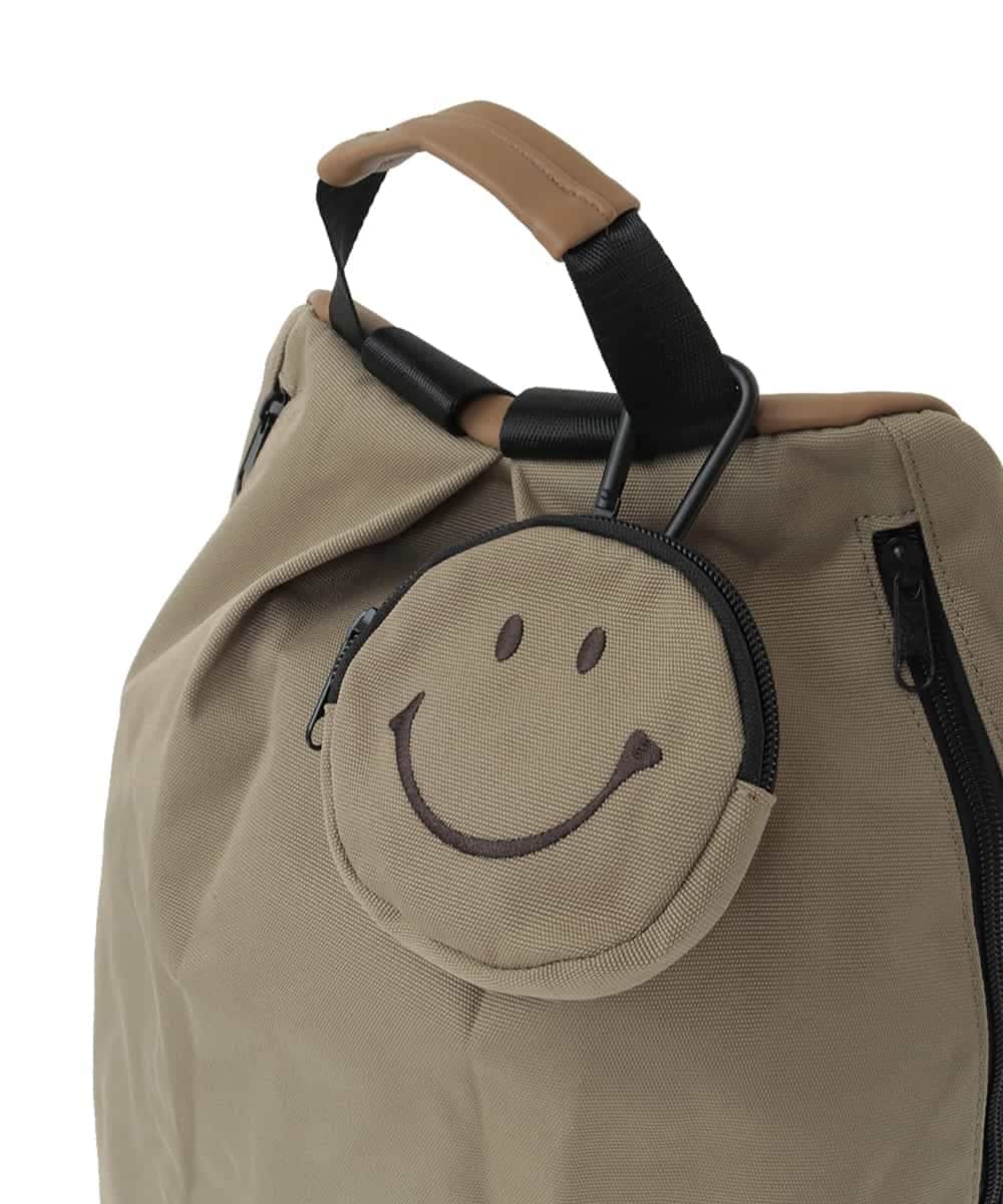 ZM5GB25070 al'aise modulation(アレーズモジュレーション) SMILEYポーチ付コンパクトリュック ベージュ