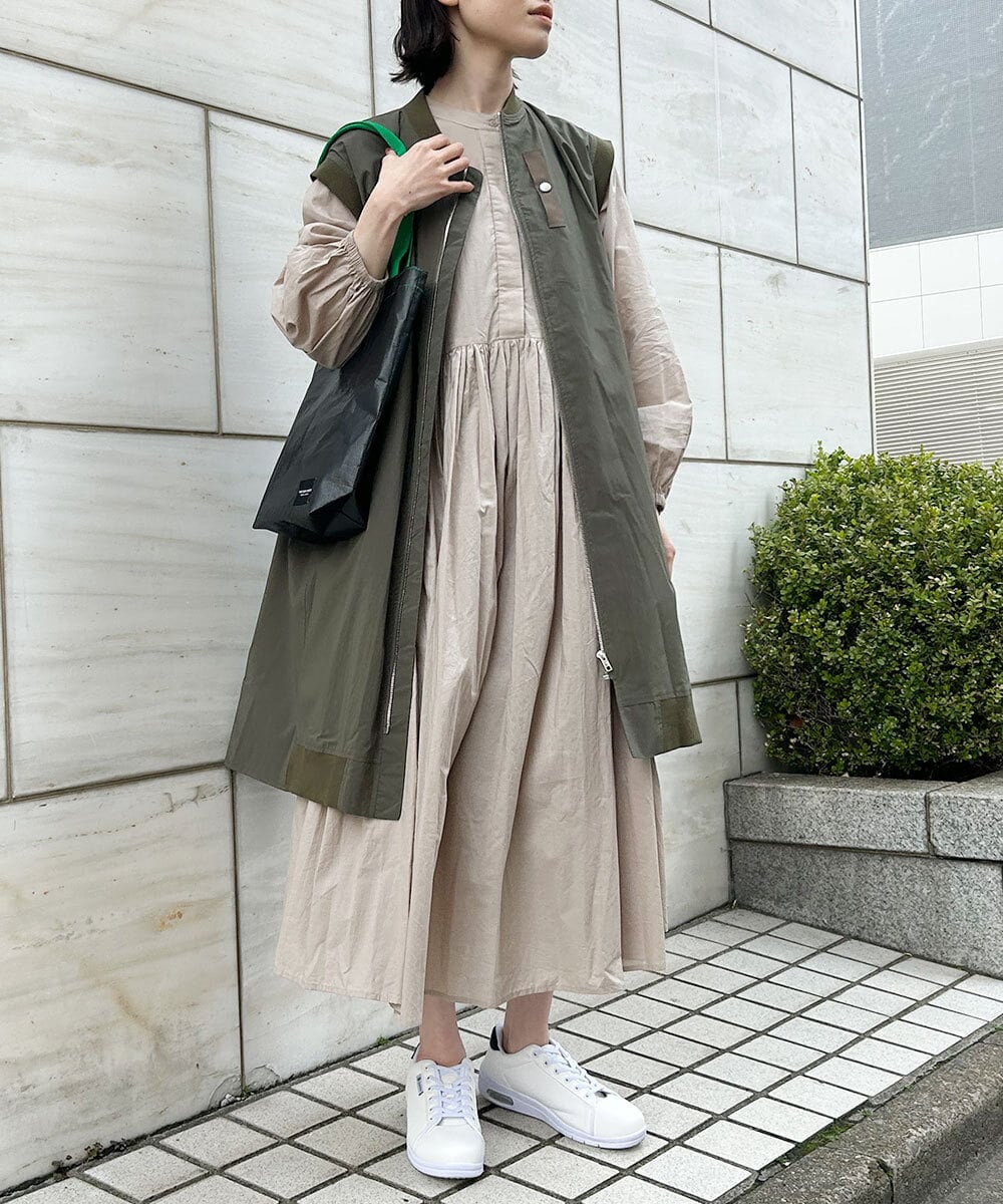 ZM5GT15042 al'aise modulation(アレーズモジュレーション) 【日本製】スリムトートバッグ グリーン