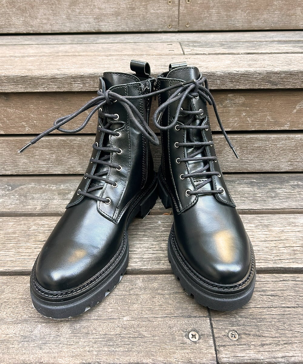 ZM6AE03208 al'aise modulation(アレーズモジュレーション) レースアップレザーブーツ ブラック