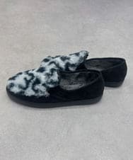 ZM6AE10100 al'aise modulation(アレーズモジュレーション) レオパードモノトーンファーデザインスリッポン ブラック