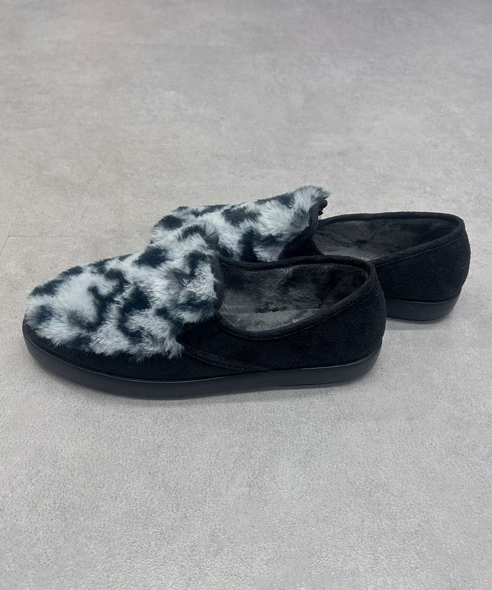 ZM6AE10100 al'aise modulation(アレーズモジュレーション) レオパードモノトーンファーデザインスリッポン ブラック
