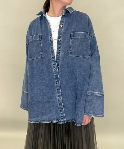 ZMBAE27138 al'aise modulation BIGカフスオーバーシルエットデニムシャツ