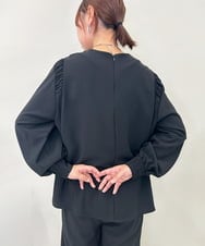 ZMBAE39158 al'aise modulation(アレーズモジュレーション) 【セットアップ対応】ギャザーアクセントデザインブラウス ブラック
