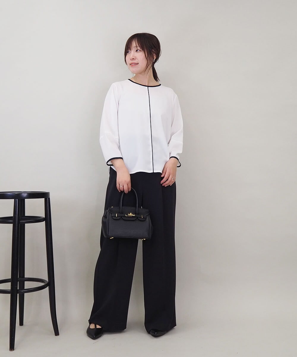 ZMBEE01099 al'aise modulation(アレーズモジュレーション) 【洗える】バイカラーパイピングシアーブラウス アイボリー