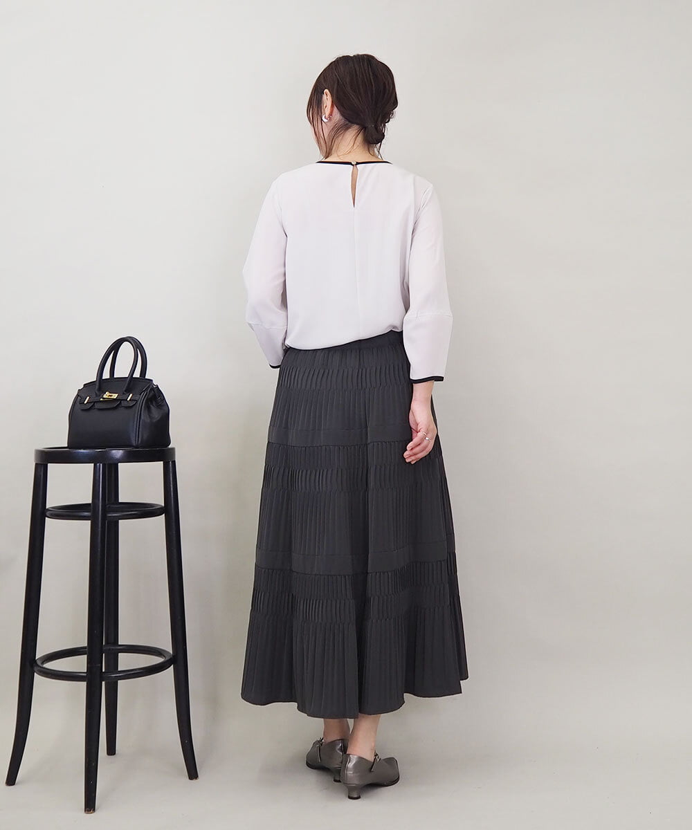 ZMBEE01099 al'aise modulation(アレーズモジュレーション) 【洗える】バイカラーパイピングシアーブラウス ライトグレー