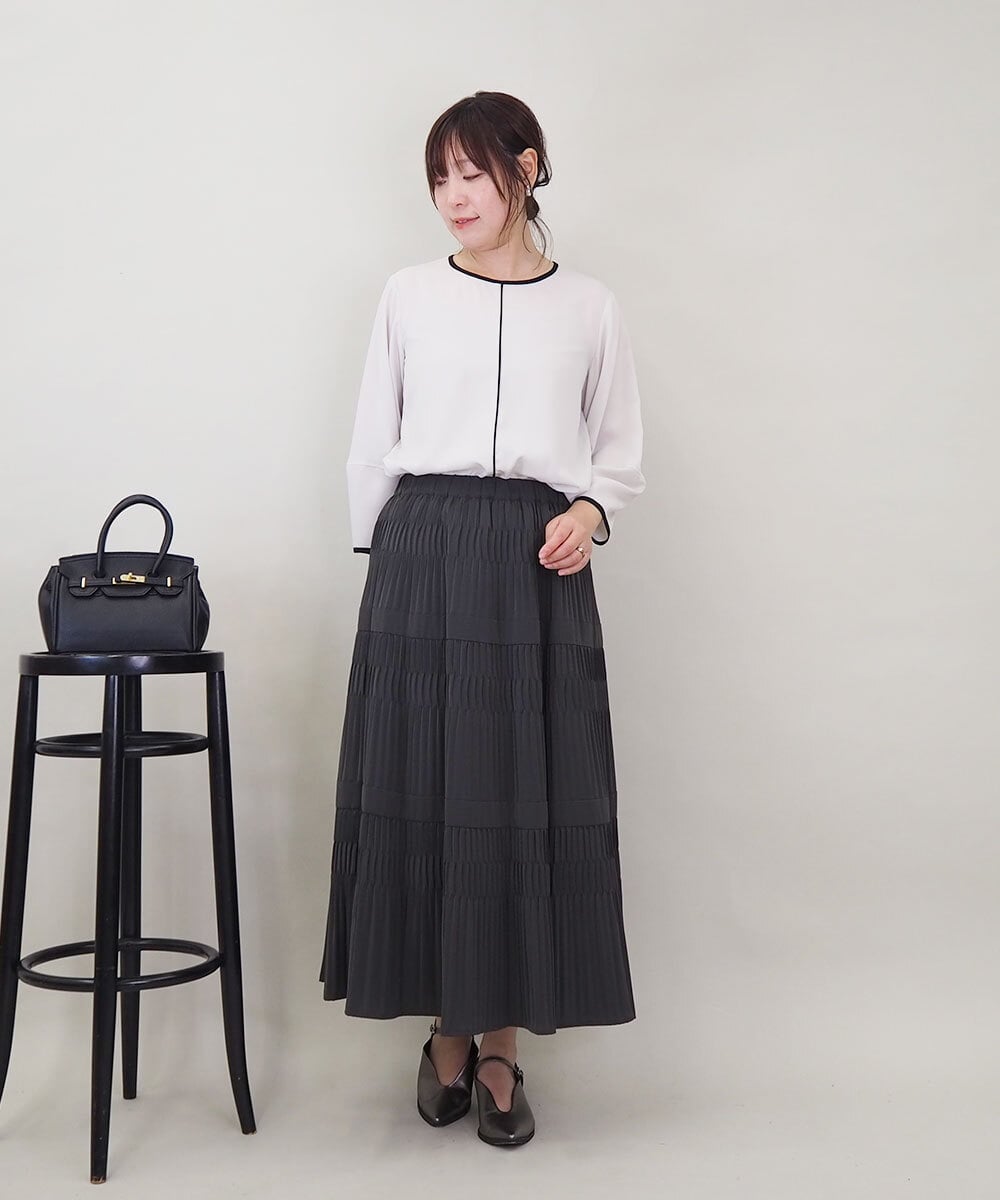 ZMBEE01099 al'aise modulation(アレーズモジュレーション) 【洗える】バイカラーパイピングシアーブラウス ライトグレー