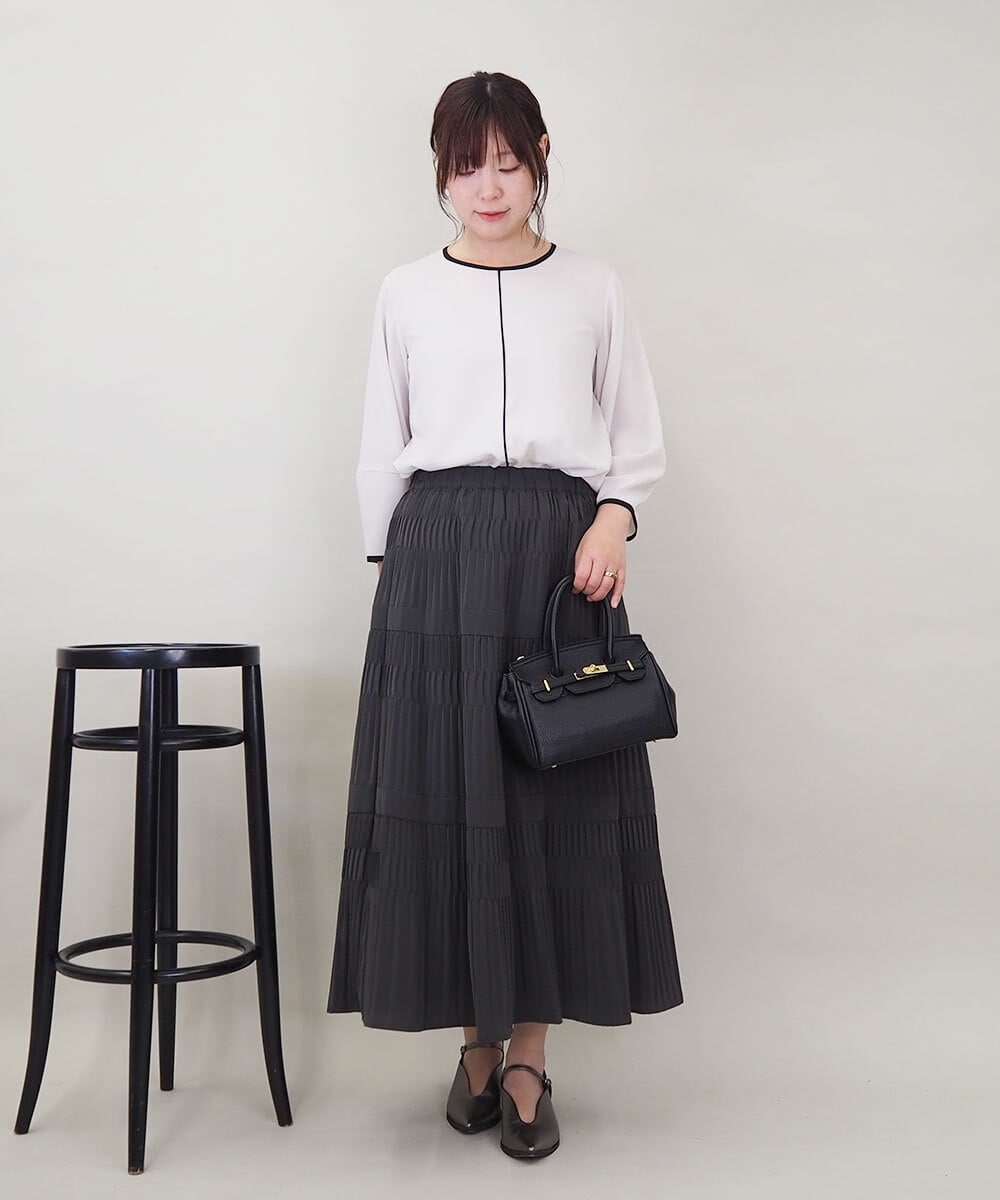 ZMBEE01099 al'aise modulation(アレーズモジュレーション) 【洗える】バイカラーパイピングシアーブラウス ライトグレー