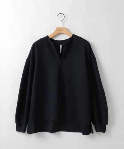 ZMBEE03148 al'aise modulation ピンストライプキーネックプルオーバー