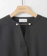 ZMBEE04140 al'aise modulation(アレーズモジュレーション) アシメパールスキッパーブラウス ブラック