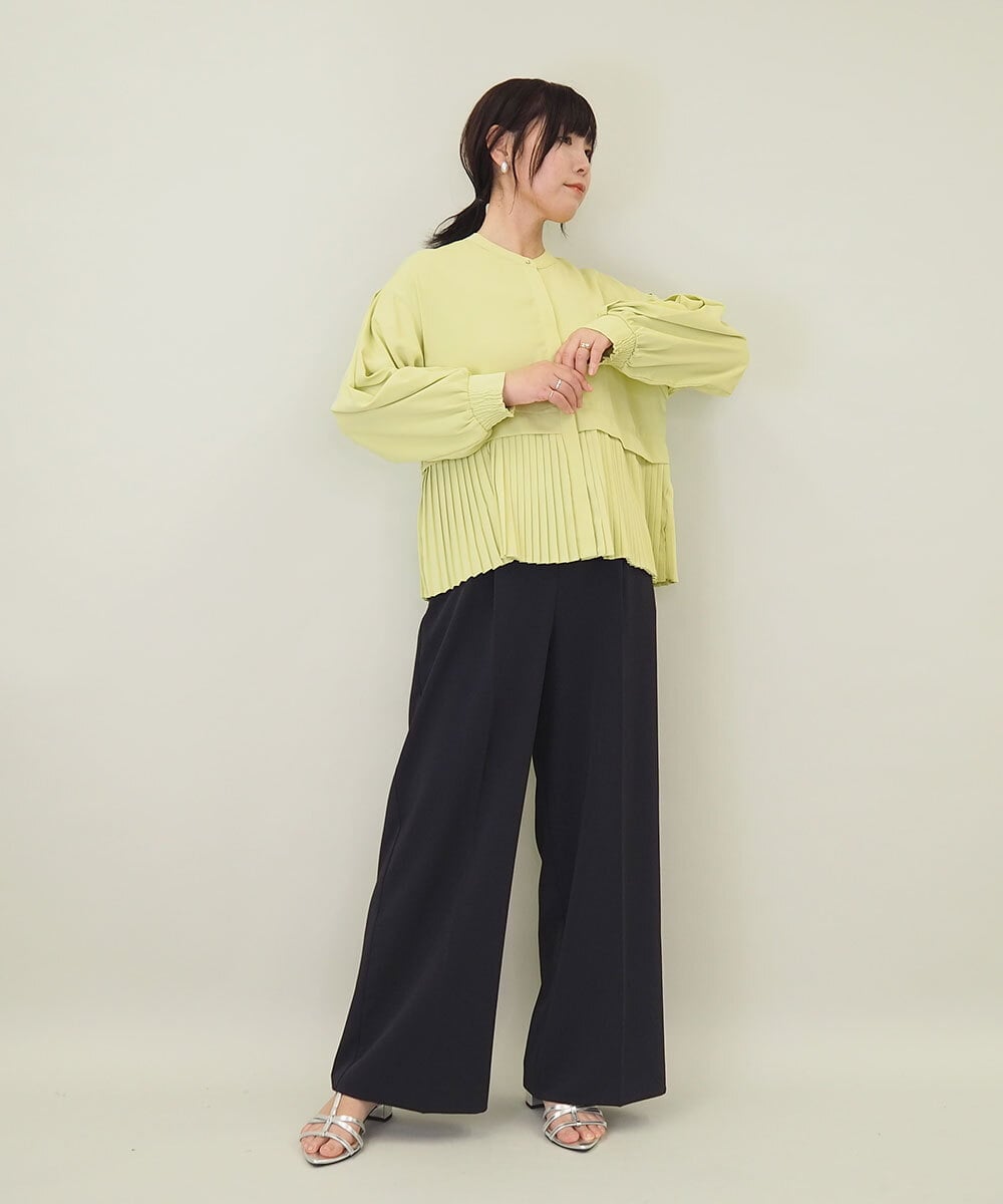 ZMBGE29128 al'aise modulation(アレーズモジュレーション) プリーツヘムノーカラーブラウス イエロー