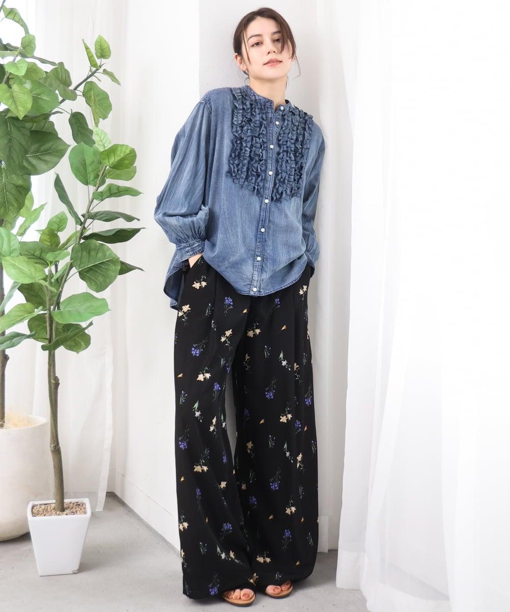 ZMBGE32168 al'aise modulation(アレーズモジュレーション) デニムライクフロントフリルブラウス ライトブルー