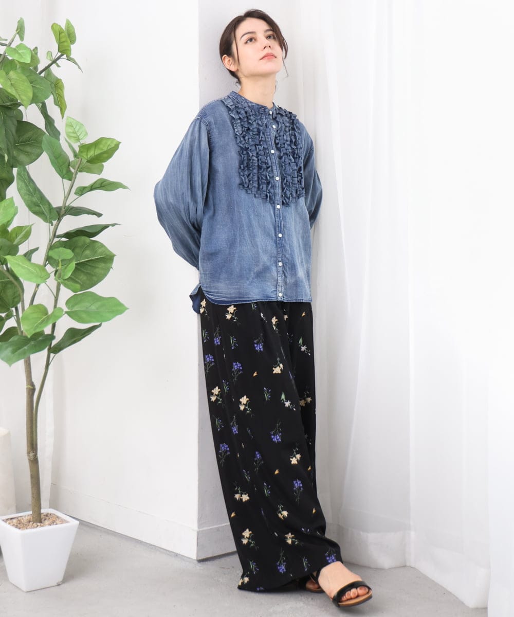 ZMBGE32168 al'aise modulation(アレーズモジュレーション) デニムライクフロントフリルブラウス ライトブルー