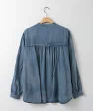 ZMBGE32168 al'aise modulation(アレーズモジュレーション) デニムライクフロントフリルブラウス ネイビー