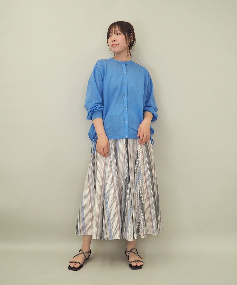 ZMBGE34128 al'aise modulation(アレーズモジュレーション) クルーネックシアーブラウス ライトブルー