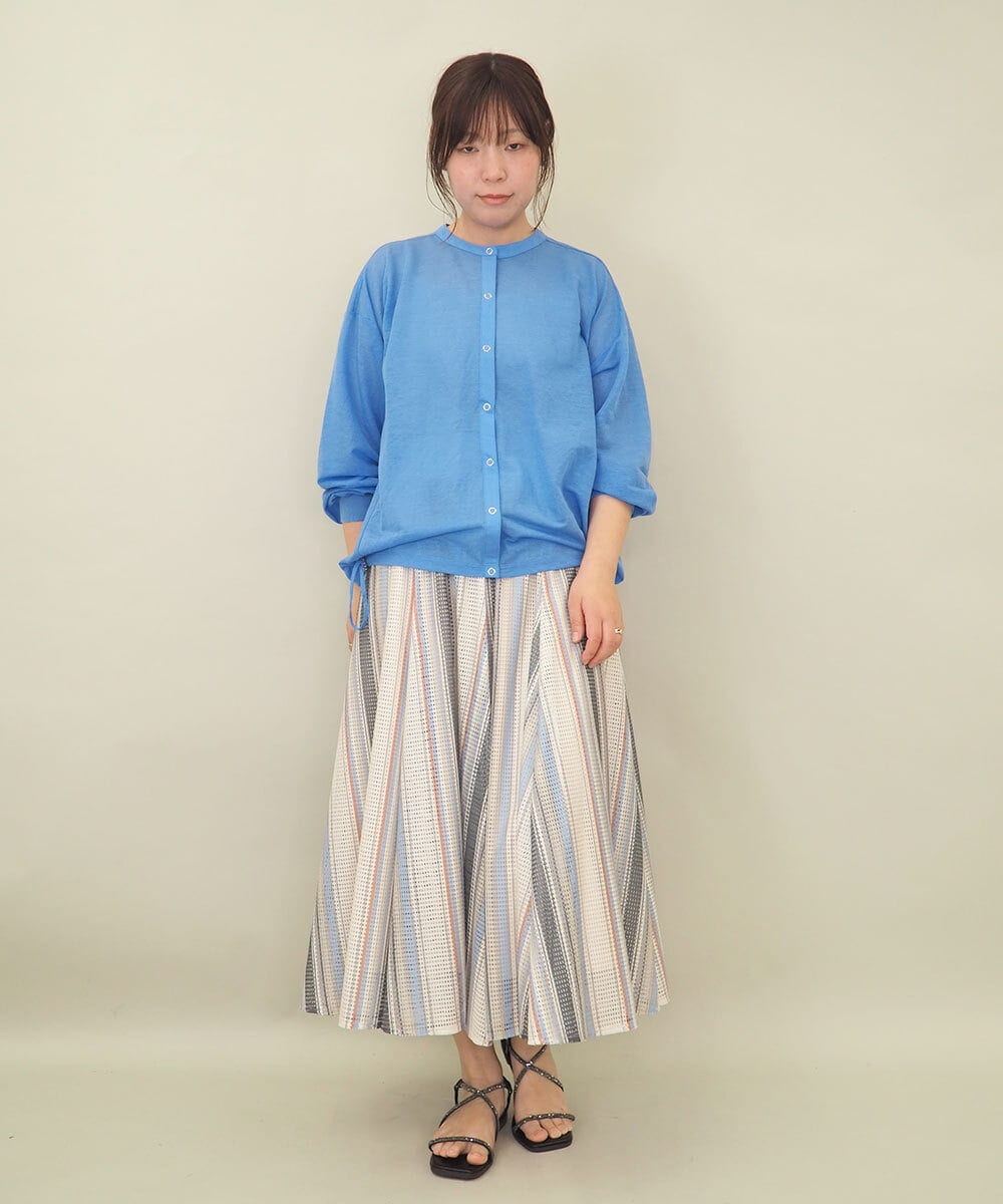 ZMBGE34128 al'aise modulation(アレーズモジュレーション) クルーネックシアーブラウス ライトブルー