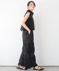 ZMBGE48118 al'aise modulation(アレーズモジュレーション) カットワークレースブラウスジレ ブラック