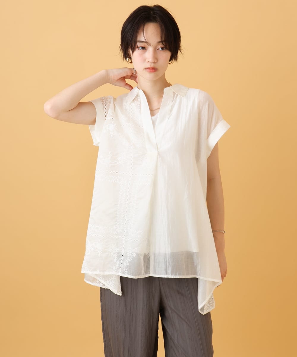 ZMBIE20095 al'aise modulation(アレーズモジュレーション) 【洗える】刺繍デザインスキッパーブラウス ホワイト