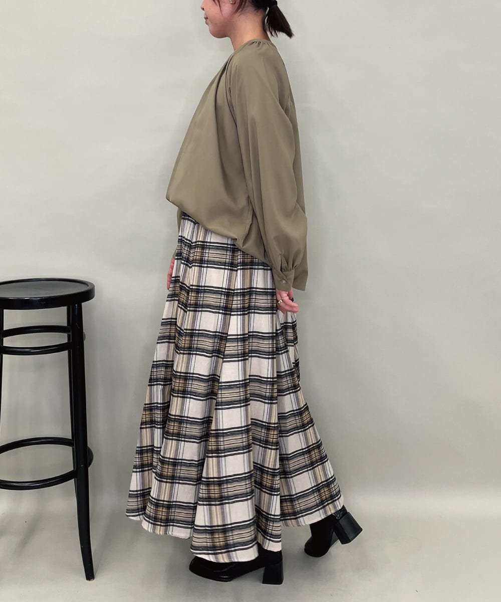 ZMBJB12110 al'aise modulation(アレーズモジュレーション) 【洗える】フロントリボンラグランブラウス カーキ