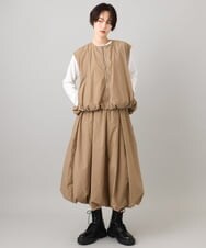 ZMDAH34099 al'aise modulation(アレーズモジュレーション) 【洗える】バルーンヘムジップアップベスト ベージュ