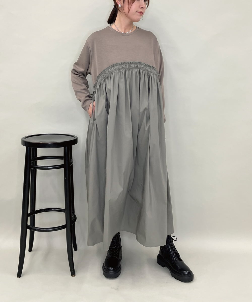 ZMEAE22140 al'aise modulation(アレーズモジュレーション) 異素材切り替えギャザーポイントワンピース カーキ