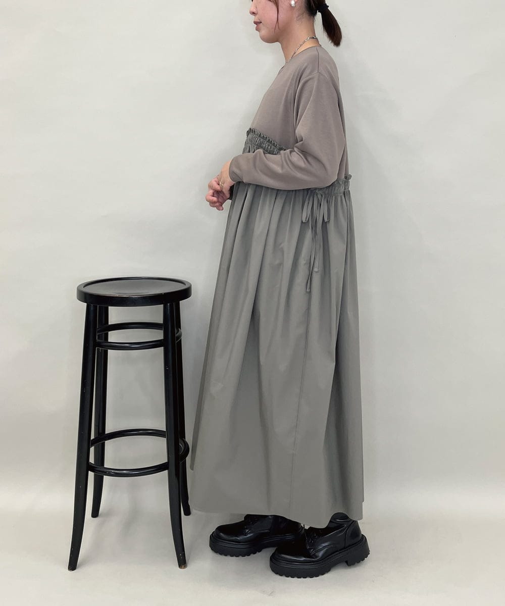 ZMEAE22140 al'aise modulation(アレーズモジュレーション) 異素材切り替えギャザーポイントワンピース カーキ