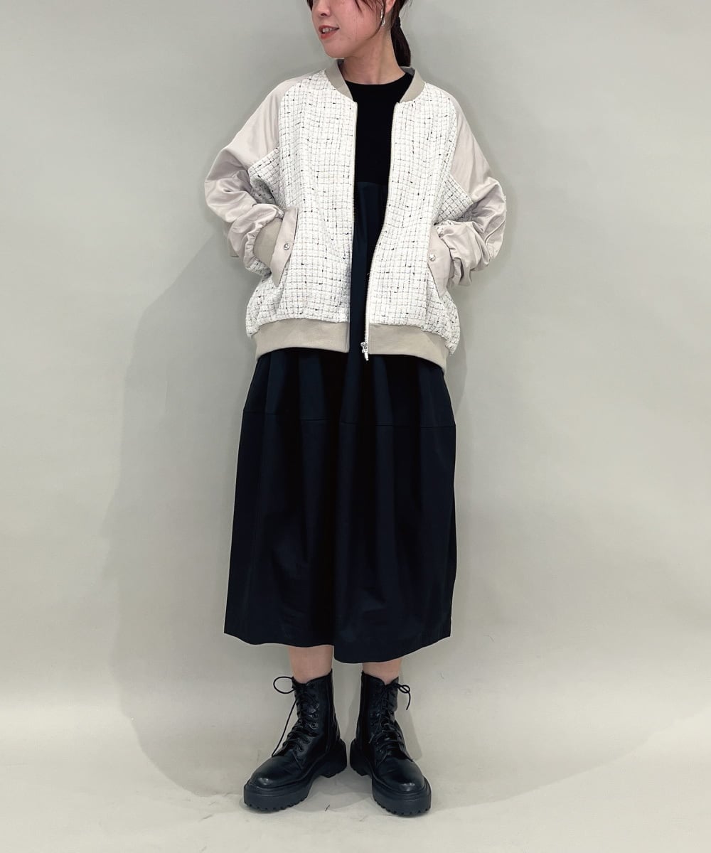 ZMEAE24179 al'aise modulation(アレーズモジュレーション) ジョイントデザインコクーンシルエットワンピース ブラック