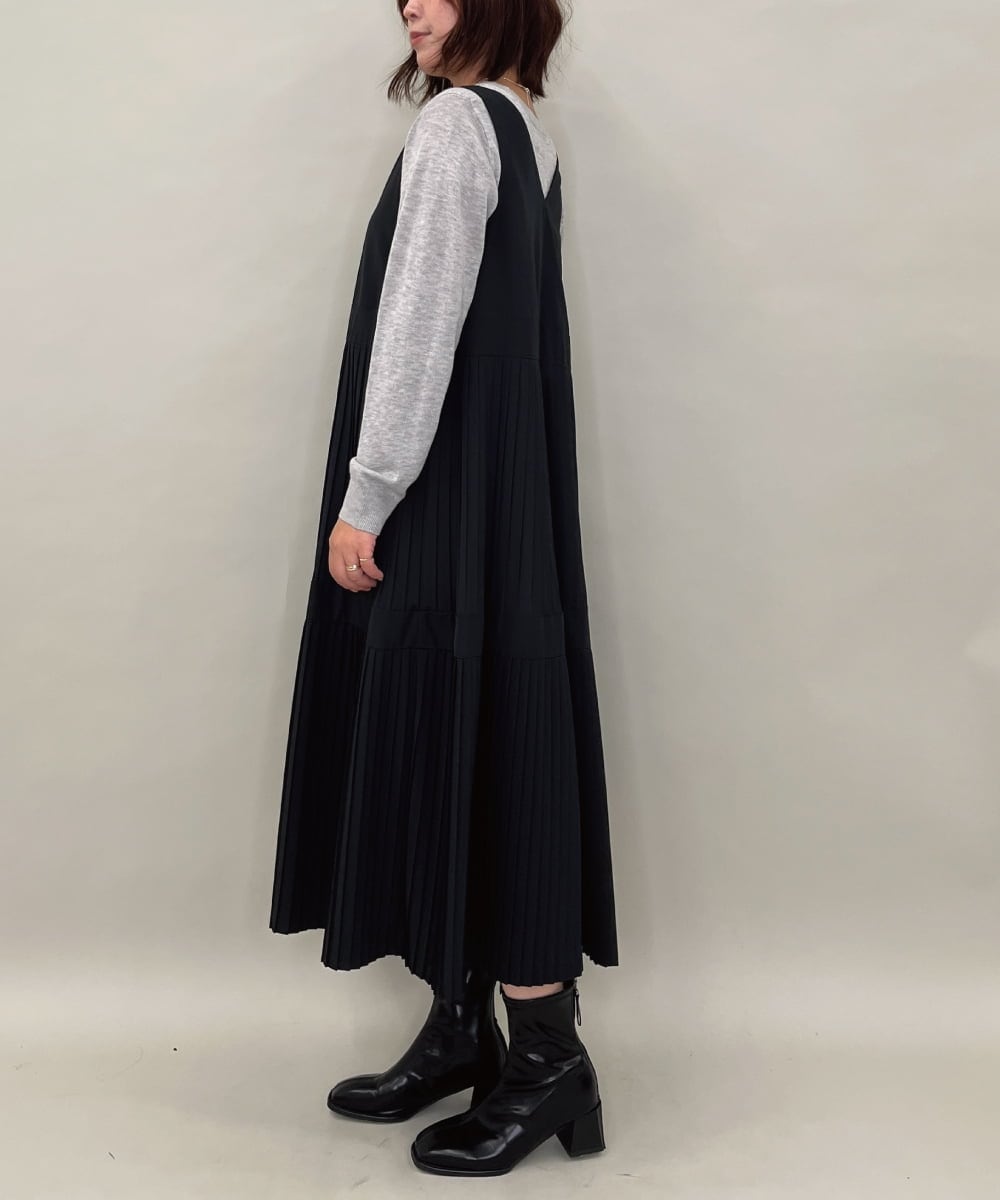 ZMEAE27140 al'aise modulation(アレーズモジュレーション) プリーツデザインスリーブレスワンピース ブラック