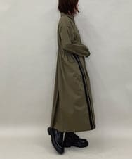 ZMEAE29160 al'aise modulation(アレーズモジュレーション) 配色ラインシャツワンピース カーキ