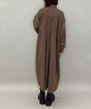 ZMEAE29160 al'aise modulation(アレーズモジュレーション) 配色ラインシャツワンピース ブラウン