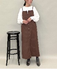 ZMEAE30190 al'aise modulation(アレーズモジュレーション) ピンストライプIラインジャンパースカート ブラウン