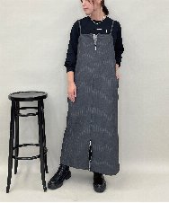 ZMEAE30190 al'aise modulation(アレーズモジュレーション) ピンストライプIラインジャンパースカート ダークグレー