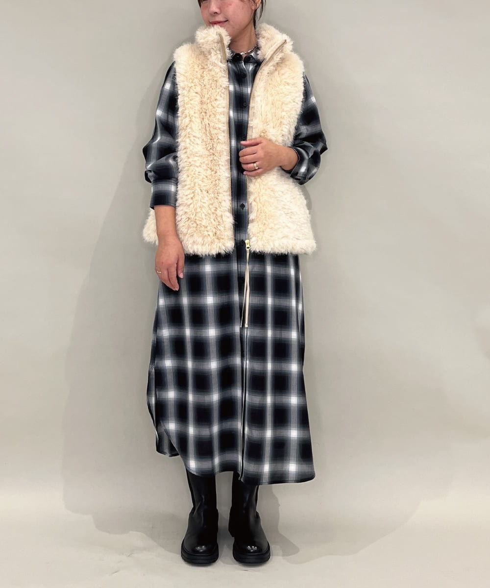 ZMEAE34168 al'aise modulation(アレーズモジュレーション) オンブレチェックシャツワンピース ブラック