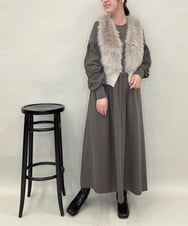 ZMEAE35180 al'aise modulation(アレーズモジュレーション) ギャザースリーブワンピース ダークグレー