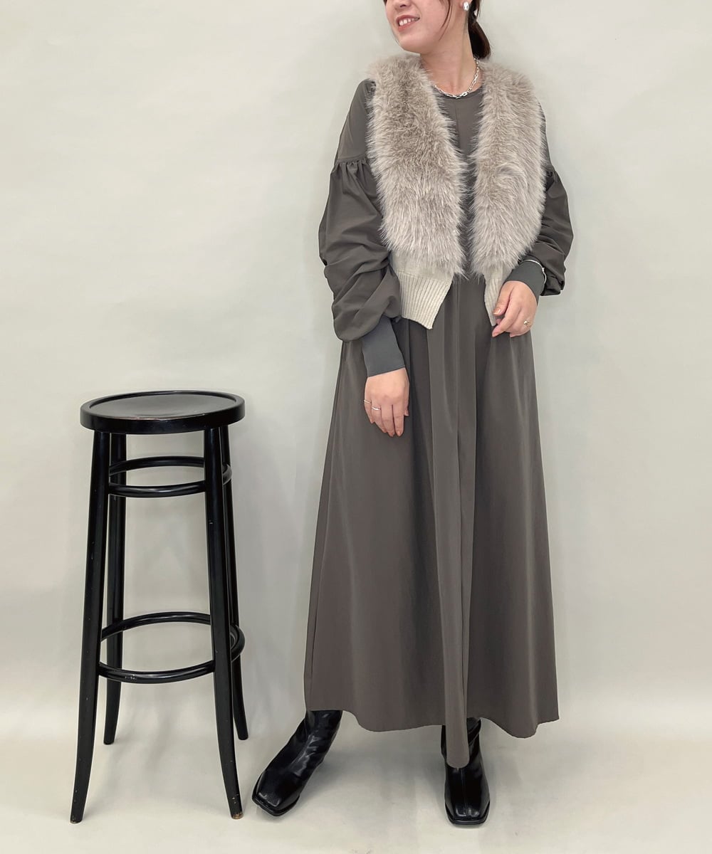 ZMEAE35180 al'aise modulation(アレーズモジュレーション) ギャザースリーブワンピース ダークグレー