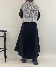 ZMECE38180 al'aise modulation(アレーズモジュレーション) 異素材切り替えニットワンピース ブラック