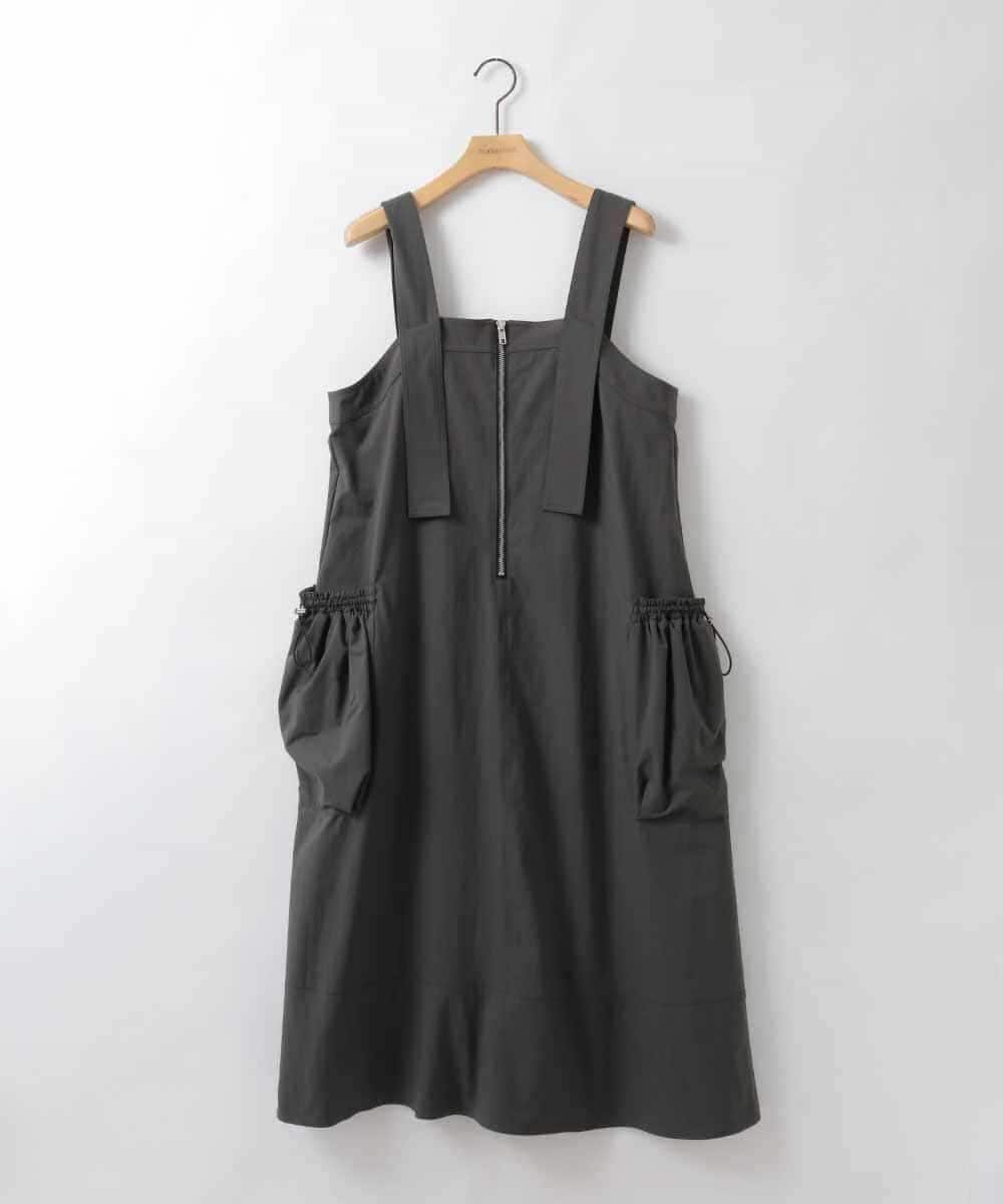 ZMEEE01160 al'aise modulation(アレーズモジュレーション) シャーリングポケットジャンパースカート ダークグレー