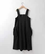 ZMEEE01160 al'aise modulation(アレーズモジュレーション) シャーリングポケットジャンパースカート ブラック