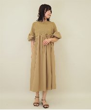 ZMEEE04169 al'aise modulation(アレーズモジュレーション) プリーツドッキングニットワンピース ベージュ