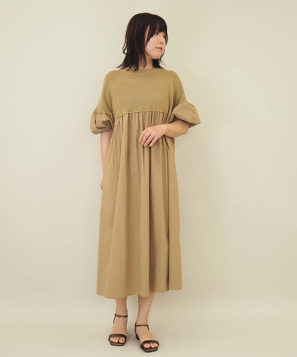 ZMEEE04169 al'aise modulation(アレーズモジュレーション) プリーツドッキングニットワンピース ベージュ