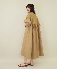 ZMEEE04169 al'aise modulation(アレーズモジュレーション) プリーツドッキングニットワンピース ベージュ