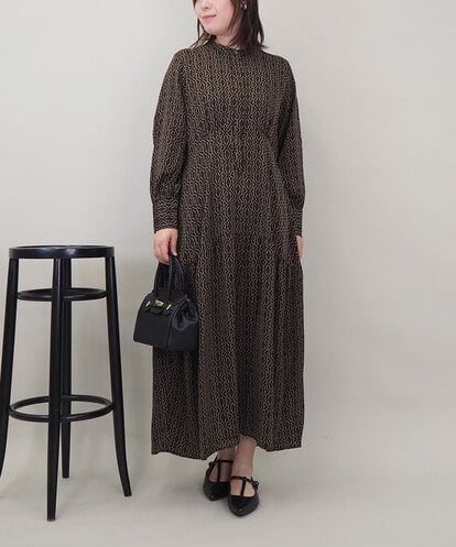 ZMEEE06135 al'aise modulation モノグラムプリントワンピース