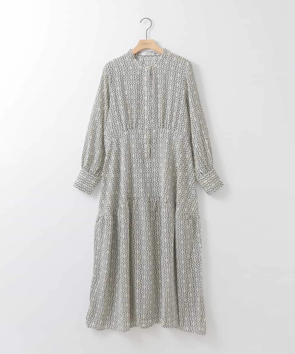 ZMEEE06135 al'aise modulation(アレーズモジュレーション) モノグラムプリントワンピース アイボリー