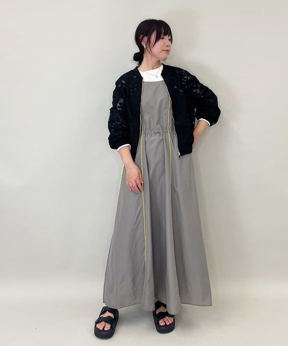 ZMEEE08180 al'aise modulation(アレーズモジュレーション) 配色ラインジャンパースカート ライトグレー