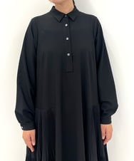 ZMEEE60189 al'aise modulation(アレーズモジュレーション) サイドプリーツロングシャツワンピース ブラック