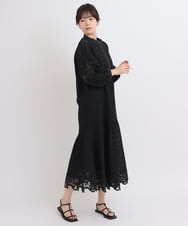 ZMEGB15210 al'aise modulation(アレーズモジュレーション) アイレットレースデザインワンピース ブラック
