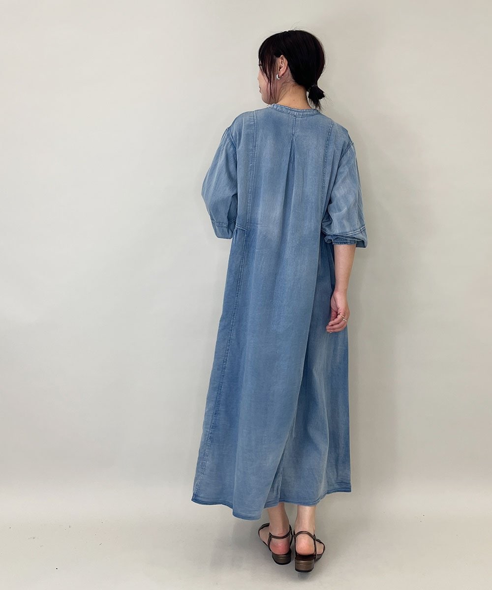 ZMEGE12190 al'aise modulation(アレーズモジュレーション) デニムライクサイドギャザーワンピース ブルー