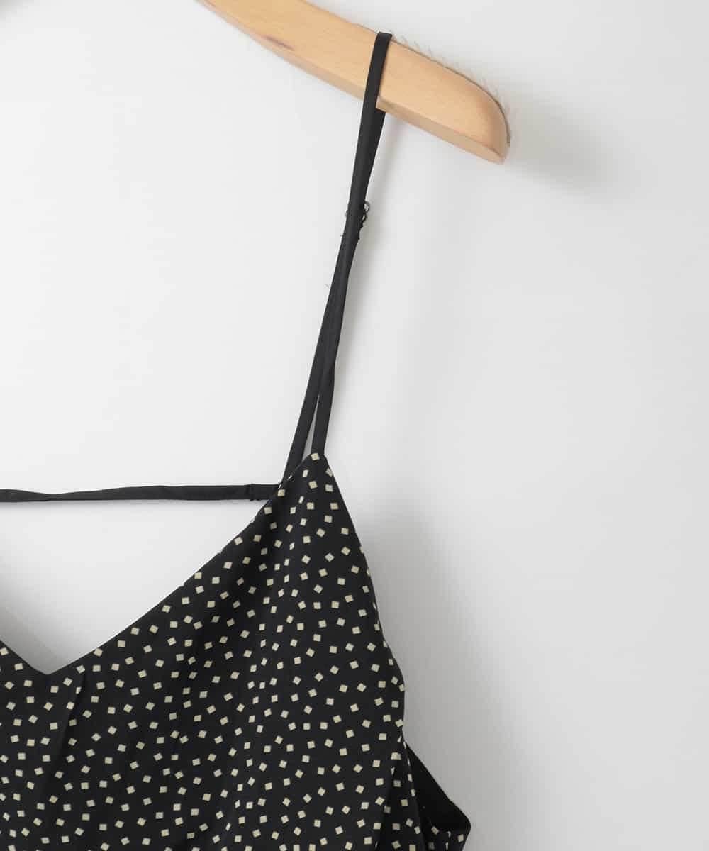 ZMEGE14145 al'aise modulation(アレーズモジュレーション) スクエアドットキャミソールサロペット ブラック