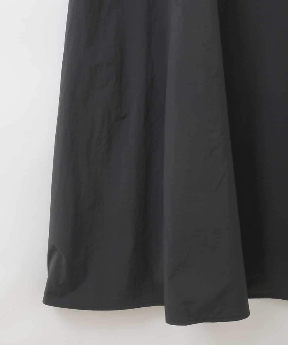 ZMEGE22100 al'aise modulation(アレーズモジュレーション) サイドラインナイロンジャンパースカート ブラック