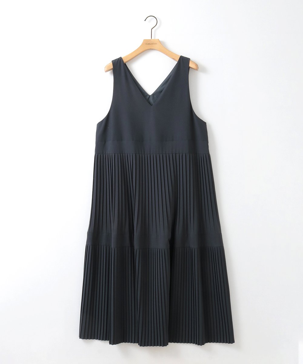 ZMEGE27140 al'aise modulation(アレーズモジュレーション) プリーツデザインジャンパースカート ダークグレー